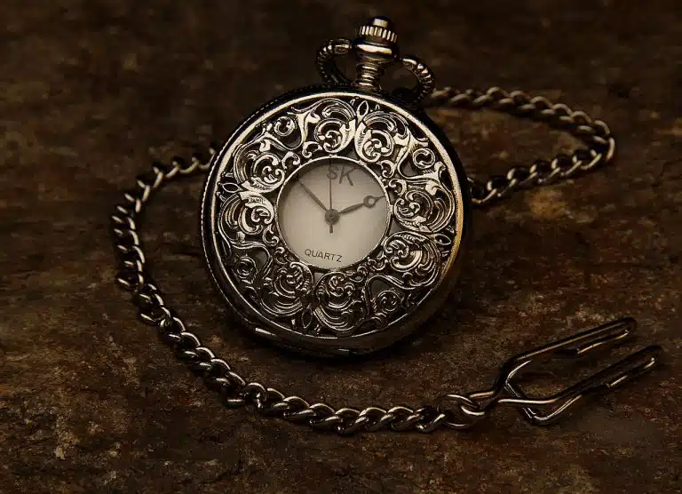La course contre la montre : maîtriser la tension narrative
